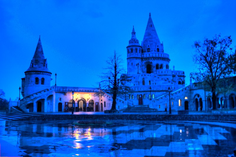 2010_11_03_999_23_1_2_tonemapped.jpg - Budapest